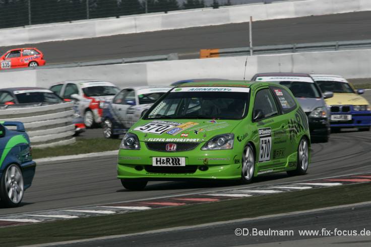 VLN060422_110