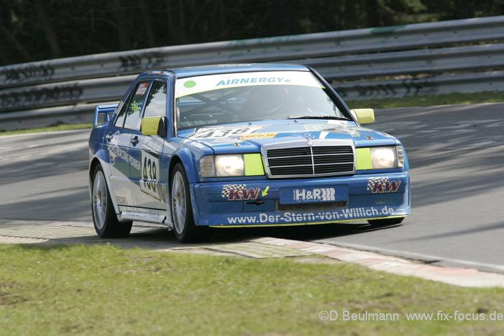 VLN060422_327