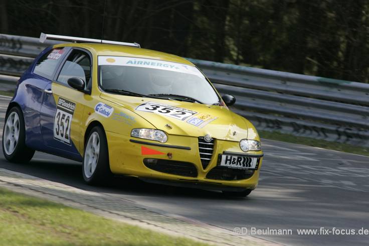 VLN060422_406