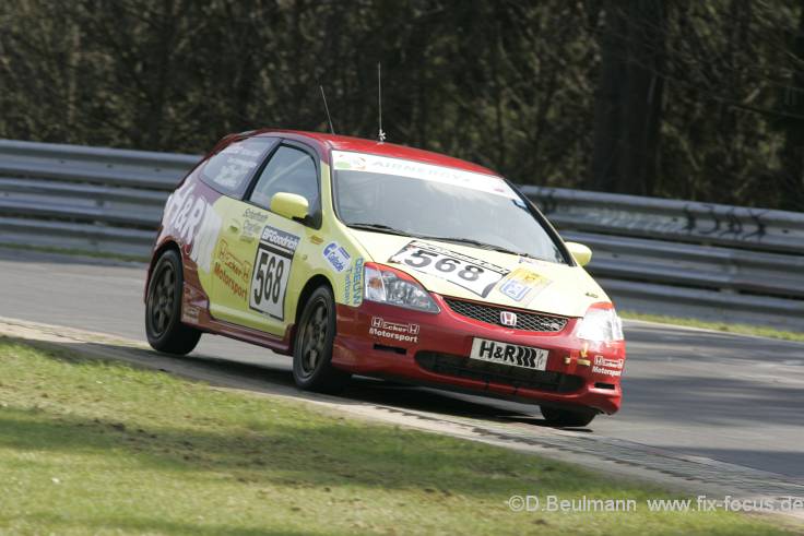 VLN060422_411
