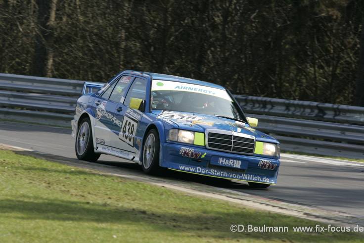 VLN060422_412