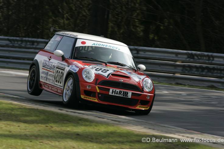 VLN060422_423